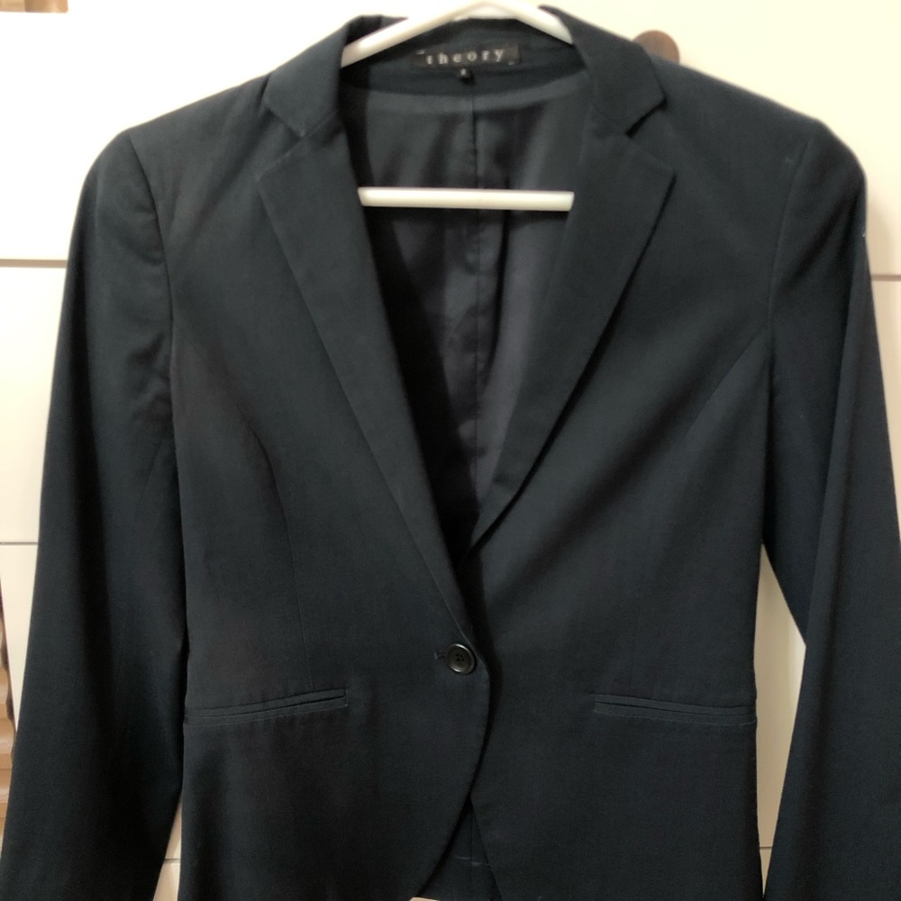 2000s Theory Fitted Navy Pin Stripe Blazer